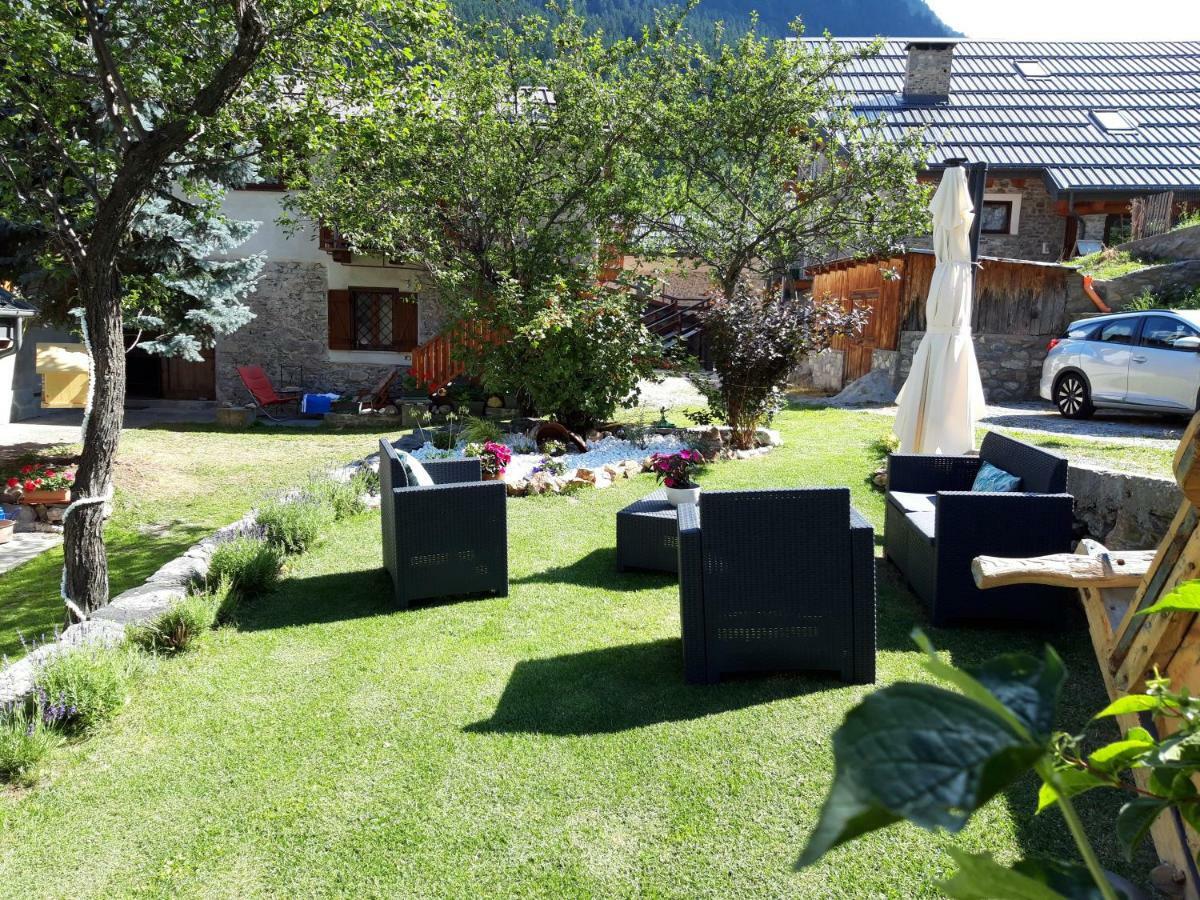L'abri Guest house *